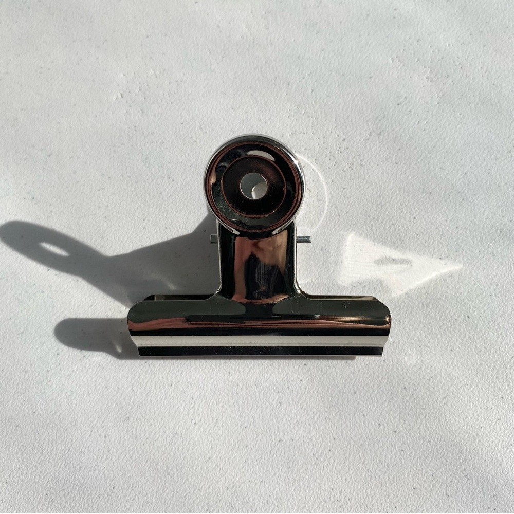 Bulldog Binder Clip